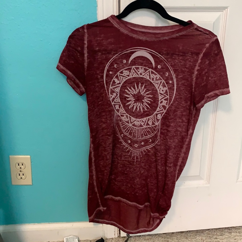 Graphic tee
